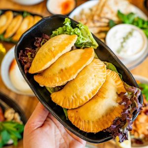 Cheese Sambousek 4PCS